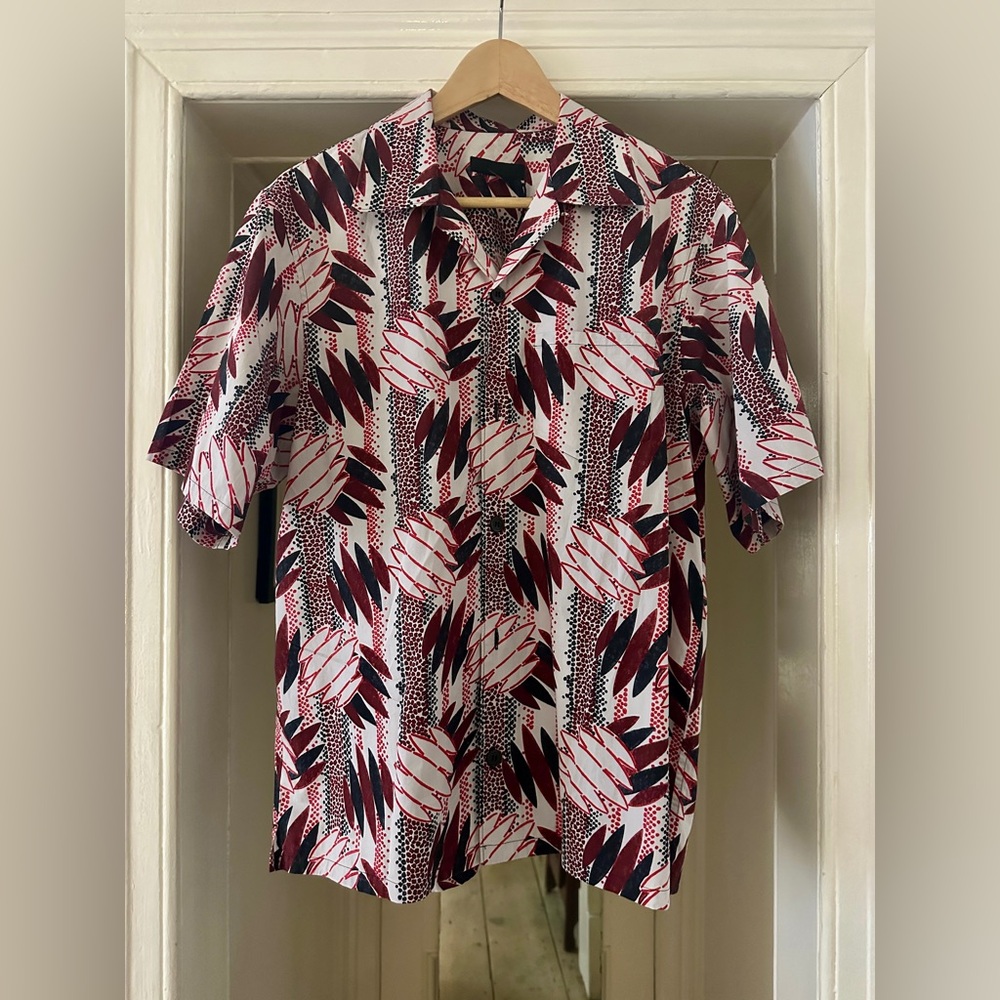 Prada Men’s Short Sleeve Patterned Shirt sz L